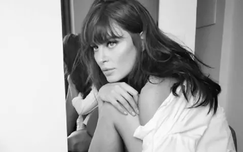 Catrinel Menghia, sexy la 19 şi la 32 de ani. Imagini EXCLUSIVE din arhiva VIVA!