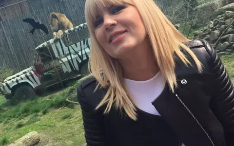 Primele declaraţii ale Elenei Udrea după ce a pierdut unul dintre gemeni: "Aşa a vrut Dumnezeu!"