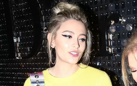 Fiica lui Michael Jackson confirmă relaţia cu Cara Delevingne. S-au sărutat pasional