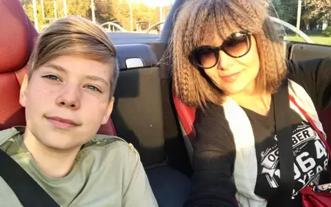 Fiul Romaniței Iovan a refuzat diploma oferită în onoarea tatălui său de către Colegiul Medicilor: ”Dintr-un avion plin cu medici...”