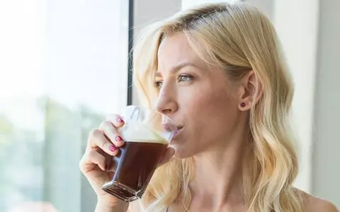 Secrete de beauty de la vedete. Păr blond și sănătos ca al Soniei Argint Ionescu