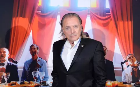 Armand Assante, asaltat de fani la premiera fimului The Wanderers. A fost susținut de actorii din Las Fierbinți!