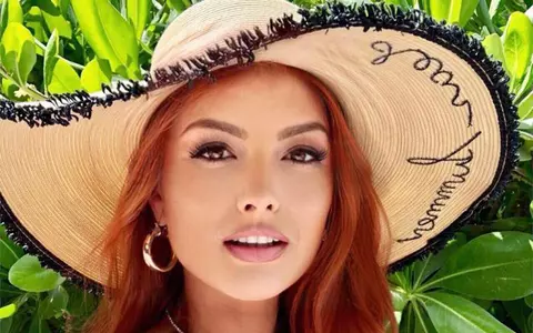 Elena Gheorghe, vacanță de vis în Dubai. Cum arată în costum de baie după două sarcini