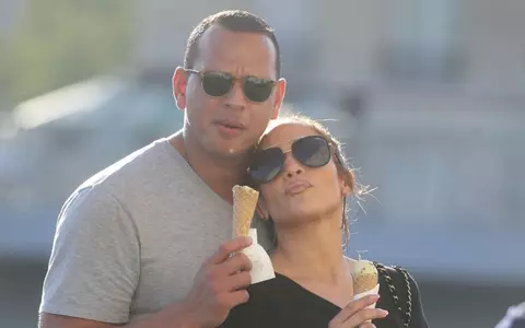 Alex Rodriguez vrea să se însoare cu Jennifer Lopez cât mai curând
