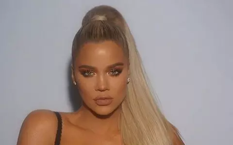 Khloé Kardashian a născut o fetiță. Iubitul infidel i-a fost alături