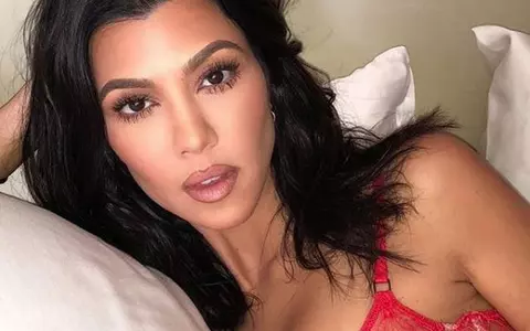 Kourtney Kardashian a pozat goală. Imaginea care au strâns peste un milion de like-uri