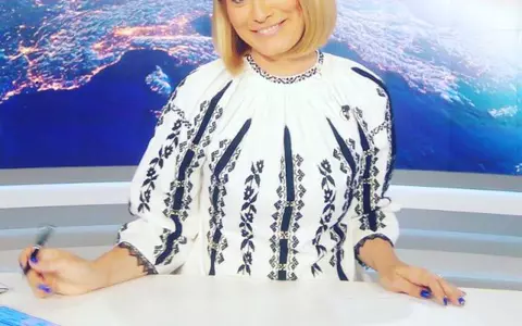 Andreea Esca şi relaţia cu Cornel Ilie de la Vunk. Cântăreţul, în urmă cu 22 de ani, era sunetist