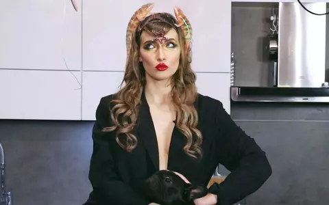 Iulia Albu îl consideră pe actualul iubit tatăl fiicei sale. Cum se înțeleg cei doi: ”Locuim împreună”