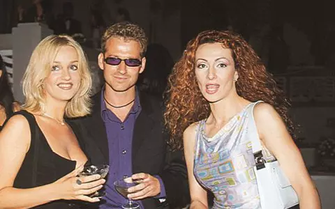 Prima petrecere VIVA! Cum arătau Mircea Badea, Andreea Esca și Mihaela Rădulescu în 1999