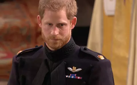 Istoria se repetă! Reacție hilară a Prințului Harry la ziua Reginei, acum 30 de ani