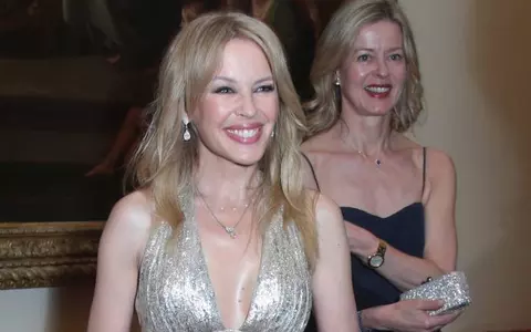 Kylie Minogue s-a întâlnit cu Prințul William. „Prințesa pop” arată spectaculos la 50 de ani