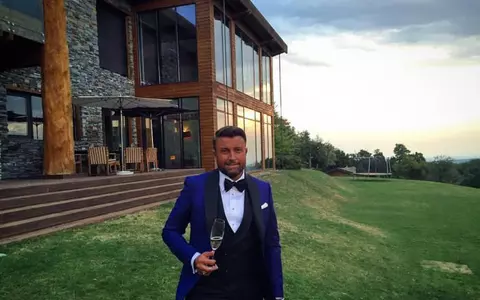 Cătălin Botezatu vorbeşte despre intervenţiile estetice: "Injecțiile lui Borcea au ucis zeci de bărbați"