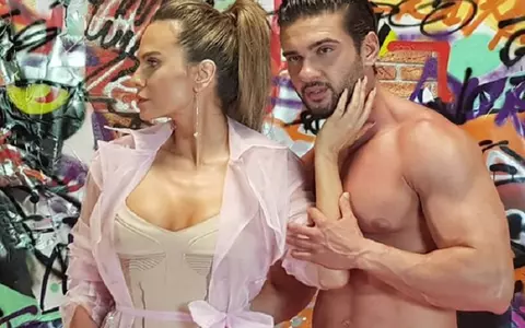 Anna Lesko şi Dorian Popa, în ipostaze fierbinţi. Artiştii au filmat un nou videoclip - VIDEO