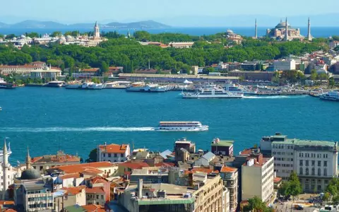 (P) Revelion în orașul imperial, Istanbul