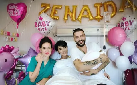 Cum arată Adelina Pestriţu la doar 6 zile după ce a născut! A avut curaj să îmbrace un tricou mulat pe abdomen