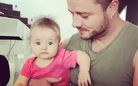Cum se descurcă Tavi Clonda cu Victoria cât timp Gabriela Cristea e în direct, la TV