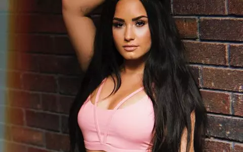Demi Lovato, primul mesaj de pe patul de spital! A fost găsită inconştientă din cauza unei supradoze