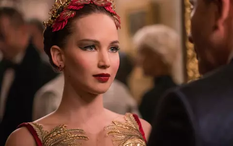 Hackerul care a postat poze nud cu Jennifer Lawrence a fost condamnat la 8 luni de închisoare