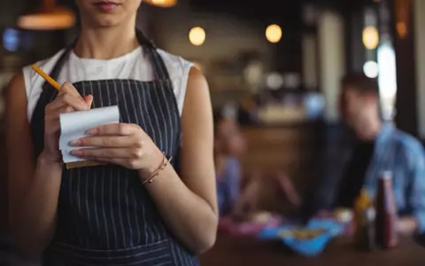 6 motive pentru care să alegi un job sezonier