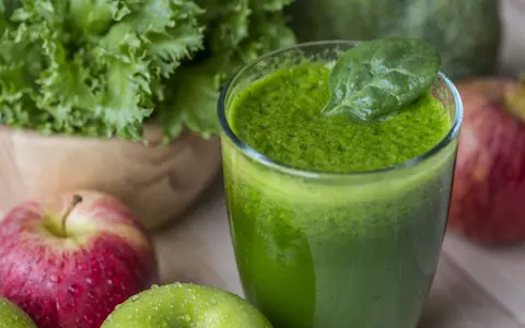 Detox sau cum ne mințim frumos