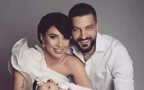 Adelina Pestrițu a ales nașii fetiței sale. Botezul Zenaidei Maria va avea loc pe 10 noiembrie