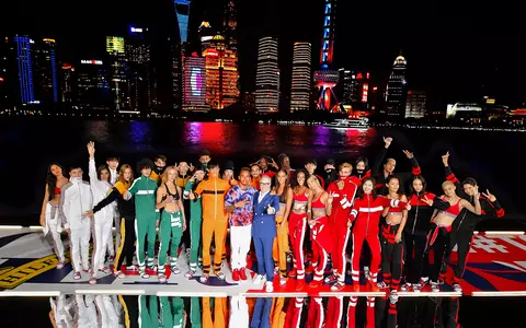 (P) TOMMY HILFIGER ADUCE LA SHANGHAI EVENIMENTUL INTERACTIV  TOMMYNOW ICONS TOAMNĂ 2018