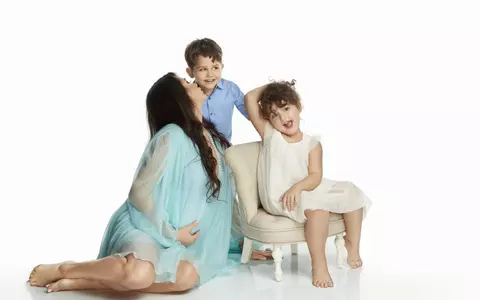 Traian Jr. şi Sofia Anais au început grădiniţa. Elena Băsescu i-a pregătit pentru prima zi