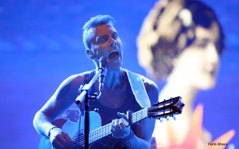 Asaf Avidan a făcut virală o fotografie din concertul său de la București