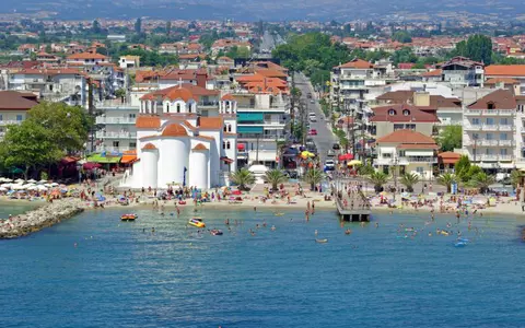 Plajă și drumeții în ținutul zeilor, Paralia Katerini
