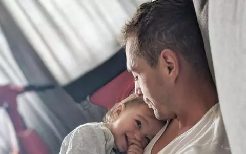Vladimir Drăghia, între televiziune şi viaţa de familie: "Zora mă uimeşte cu fiecare pas pe care îl face"