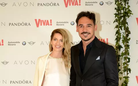 Lidia Buble se vede mireasă peste doi ani. Cântăreaţa nu vrea să grăbească nunta cu Răzvan Simion
