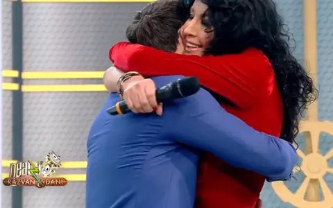 Mihaela Rădulescu şi Dani Oţil, revedere emoţionantă, în direct. Ce declaraţii şi-au făcut cei doi
