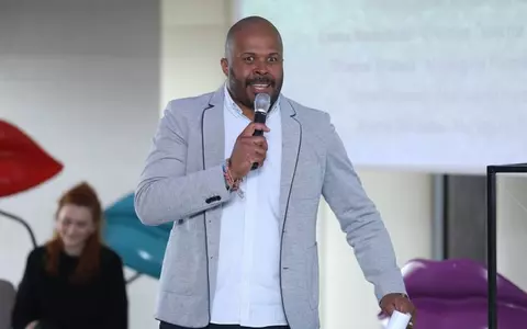 Cine este şi cum arată tatăl lui Cabral. "A venit să mă ia în Congo!"