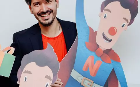 Cadourile cu superputeri se aleg singure. Ghidul cadourilor cu suflet –interviu cu un artist specialist în daruri