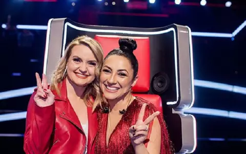 Cine e Renate Grad, semifinalista de la Vocea României? Profesoara de canto susţine concerte de muzică clasică