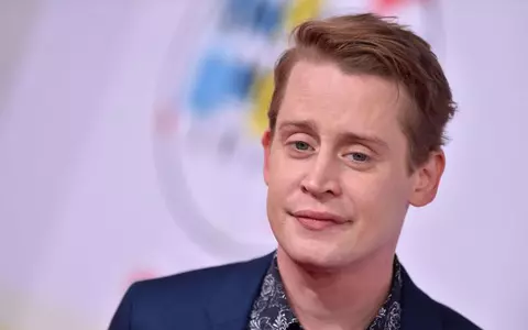 Macaulay Culkin, din nou „Singur acasă”, la 38 de ani! Videoul a devenit viral pe Facebook