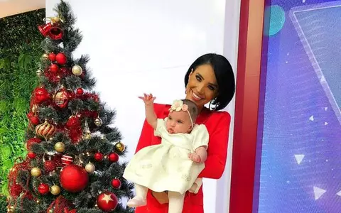 Prima poză cu fiica Adelinei Pestriţu după ce a ieşit din spital. Micuţa Zenaida a avut probleme de sănătate