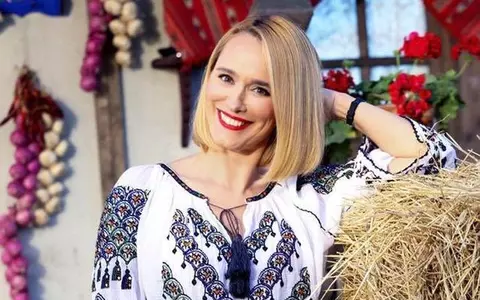 Primul iubit al Andreei Esca a fost fiul lui Alexandru Arșinel. S-au iubit în liceu, când ea era Miss și el baschetbalist