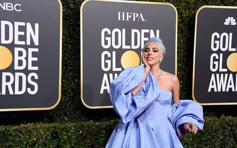 Cele mai spectaculoase ținute de la Globurile de Aur 2019. Lady Gaga a purtat o rochie impresionantă