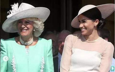 Meghan Markle și Camilla Parker Bowles își împrumută gențile una alteia?! Așa se pare...
