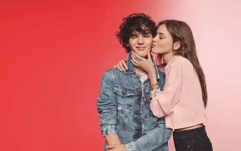 (P) Simte-te IUBITĂ sezonul acesta cu noua Colecție de Valentine’s Day  de la PANDORA
