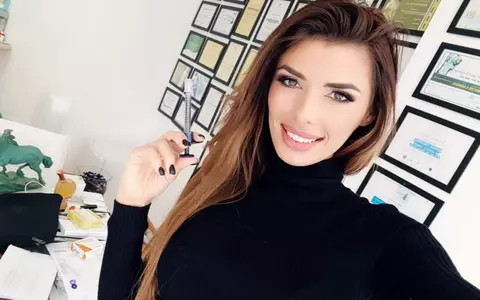 Ioana Filimon, striptease la Ferma. A dansat lasciv şi l-a dezbrăcat pe Remus