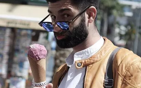 Îl mai ții minte pe ”combinatozaurul” din reclamele la telefonie mobilă? Cum a devenit cunoscut Paul Ipate de la Asia Express