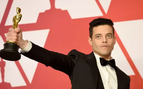 Rami Malek a căzut de pe scenă la Oscar 2019. Actorul a avut nevoie de ajutorul medicilor