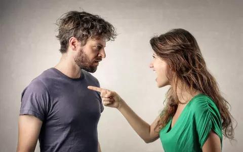 3 greșeli în cuplu pe care e obligatoriu să nu le faci