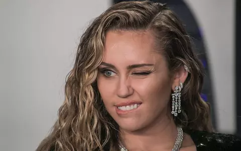 Miley Cyrus și Cody Simpson s-au despărțit după 10 luni! "M-am născut să conduc, nu am nevoie să fiu iubită de tine!"