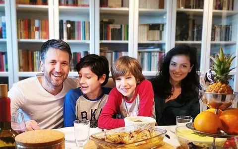 Reacția Oliviei Steer, după ce băiatul ei i-a spus că nu mai vrea să fie vegetarian: ”Am avut un nod în gât”