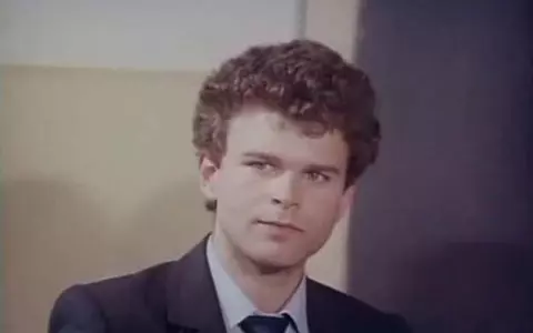 Îl mai ții minte pe Șerban din "Liceenii"? Uite cum arată și ce face acum Tudor Petruț!