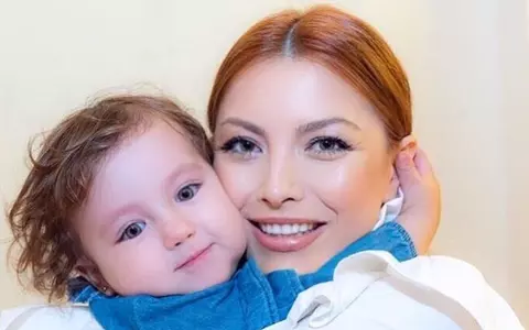 Cum a fost cerută în căsătorie Elena Gheorghe. A rămas însărcinată înainte de logodnă