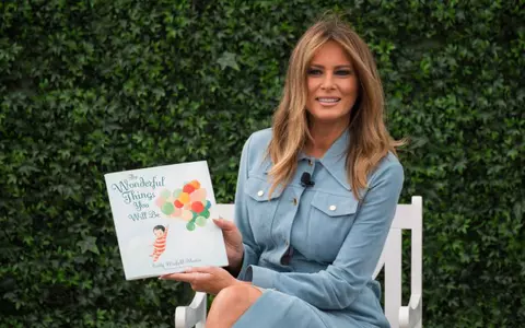 Melania Trump a purtat o ținută de 6.000 de euro la petrecerea de Paște. N-a lăsat nimic la vedere